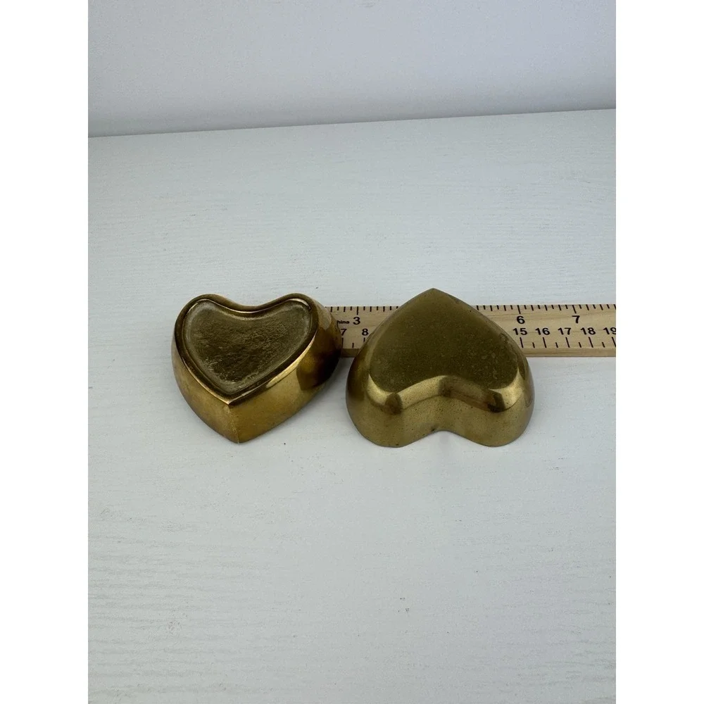Vintage MCM Brass Heart Trinket Box‎ Red Velvet Lined Jewelry Keepsake Decor